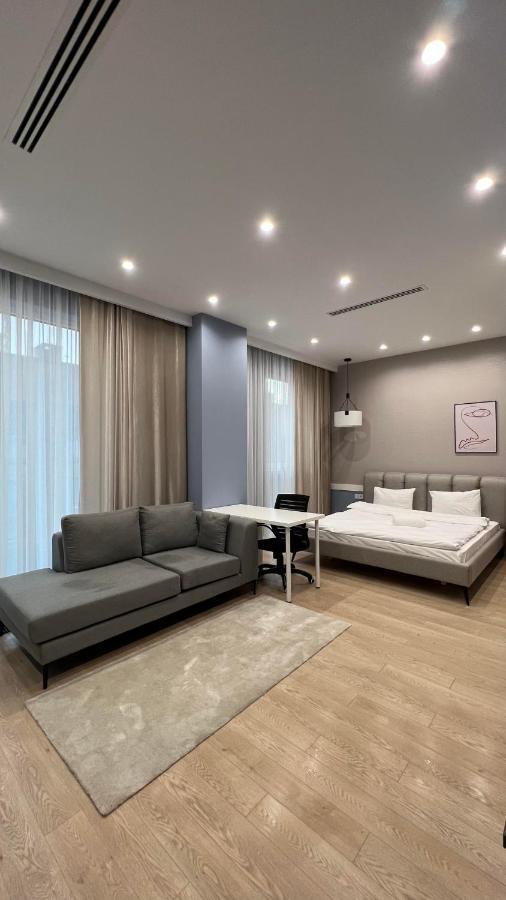 Hotel Manica Esentai City อัลมาตี ภายนอก รูปภาพ