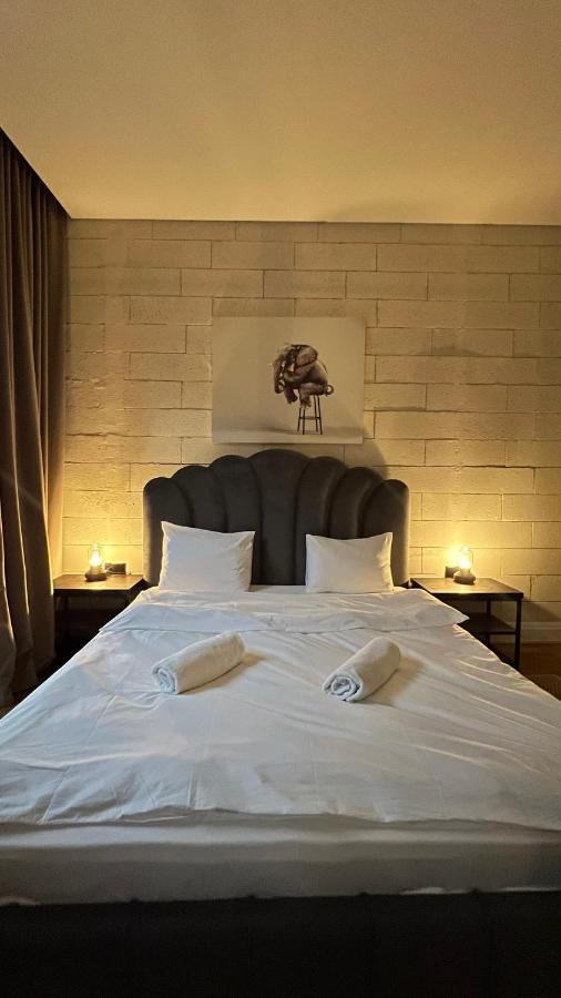 Hotel Manica Esentai City อัลมาตี ภายนอก รูปภาพ